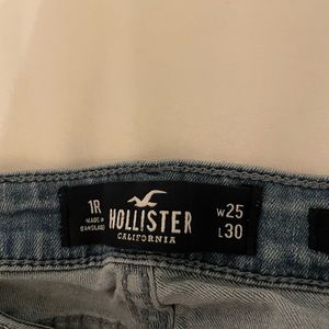 hollister ripped jeans size 1